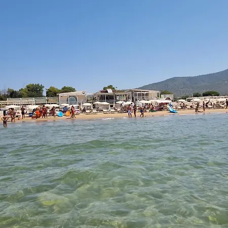Cecilia Sul Fronte Mare Holiday home *