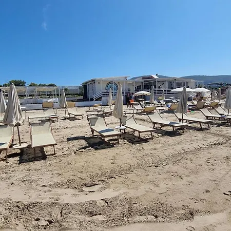 Cecilia Sul Fronte Mare Sperlonga